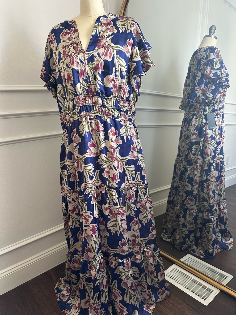 julia jordan Navy Floral Maxi Dress with Pink and Cream Blooms